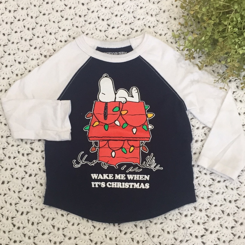 Peanuts Christmas top